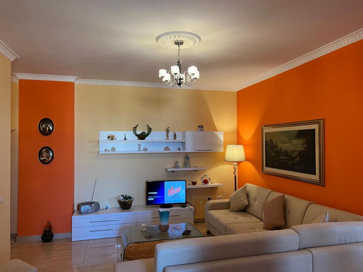 City Center Apartment In Szkodra Zewnętrze zdjęcie