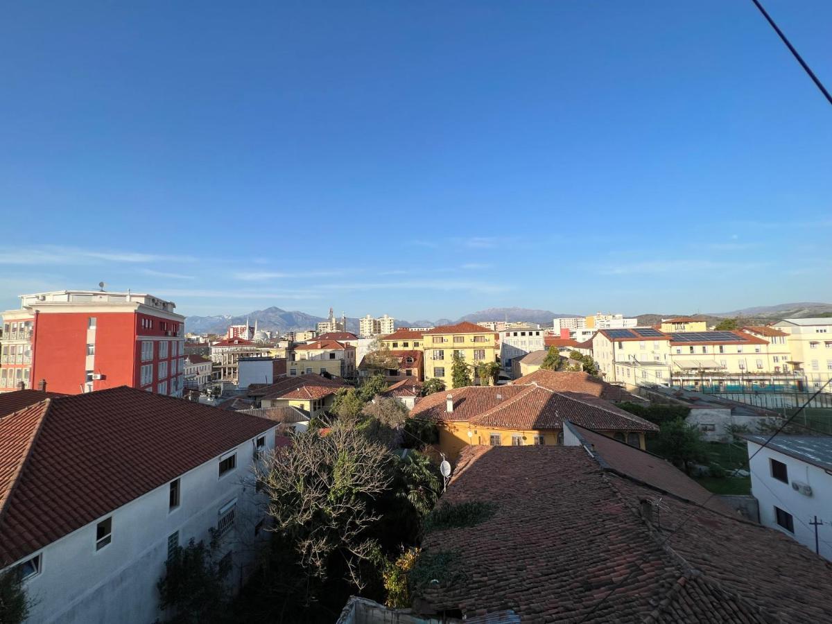 City Center Apartment In Szkodra Zewnętrze zdjęcie