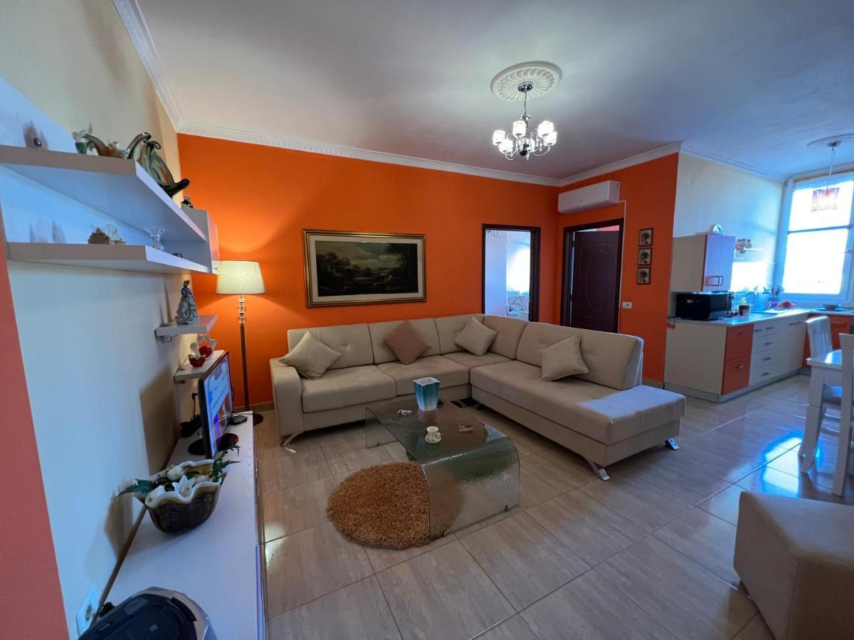 City Center Apartment In Szkodra Zewnętrze zdjęcie