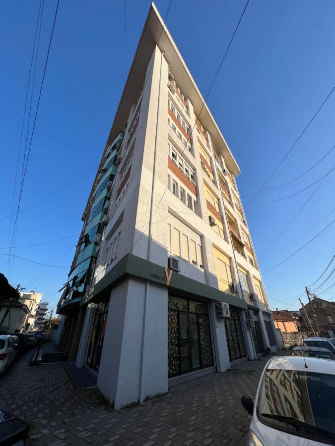 City Center Apartment In Szkodra Zewnętrze zdjęcie