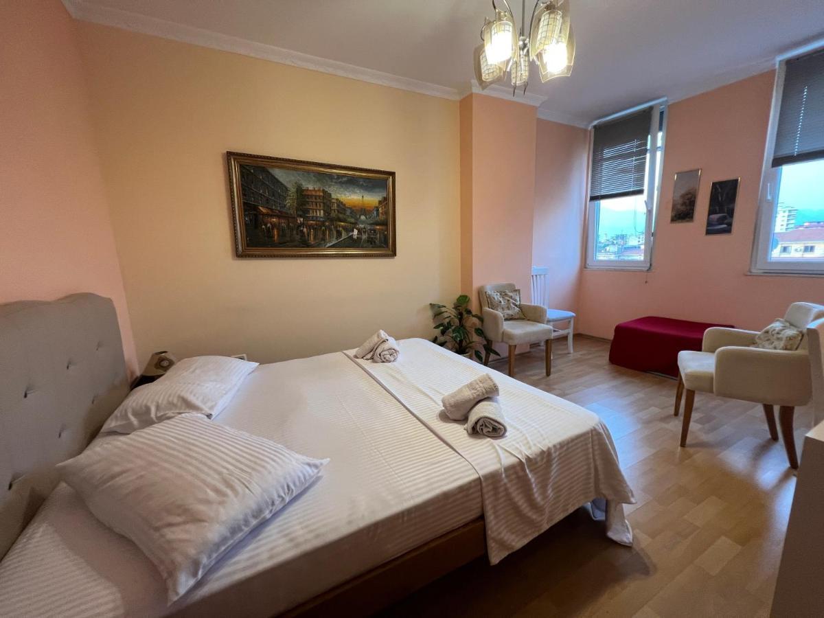 City Center Apartment In Szkodra Zewnętrze zdjęcie