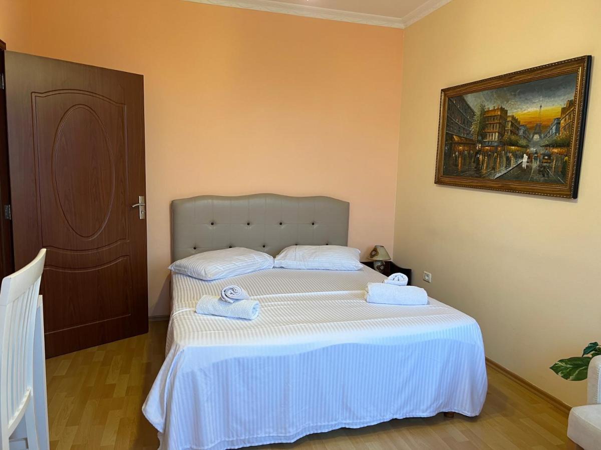 City Center Apartment In Szkodra Zewnętrze zdjęcie